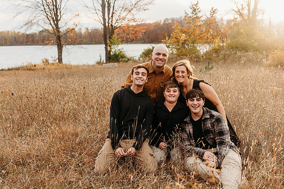 Kanakis Family //2024